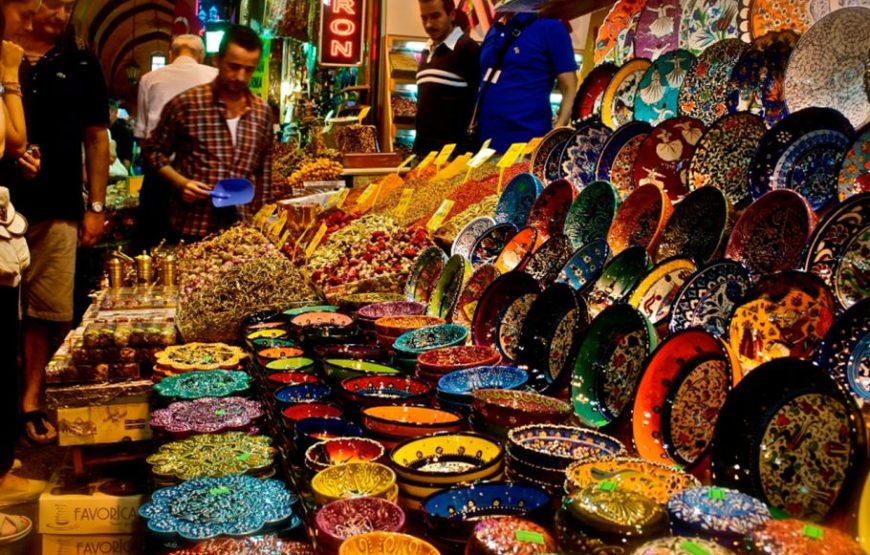 Hurghada: 3-Hour Private Shopping Tour with Guide