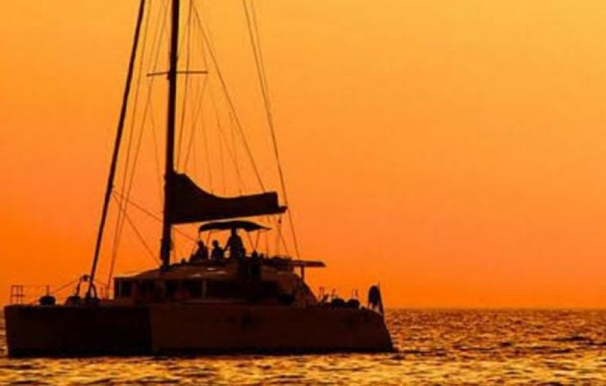 Hurghada: Catamran Red Sea Sunset Boat  with  Transfer