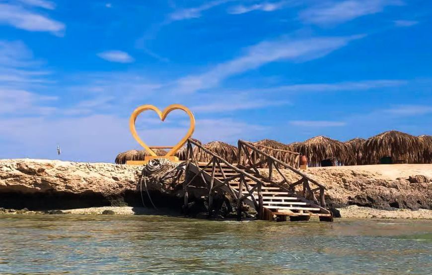 Hurghada: Giftun Island and Orange Bay Speedboat Trip