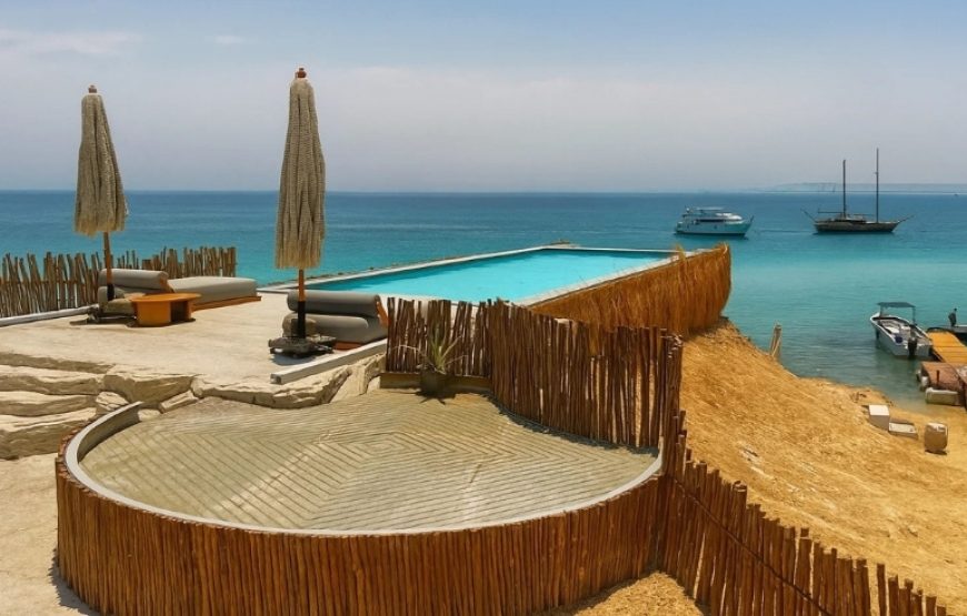 Ozirea Island Hurghada Morning Snorkeling + Breakfast