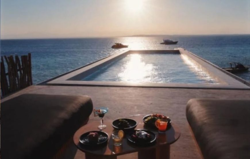 Ozirea Island Hurghada Morning Snorkeling + Breakfast