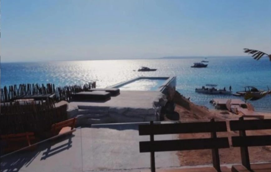 Ozirea Island Hurghada Morning Snorkeling + Breakfast