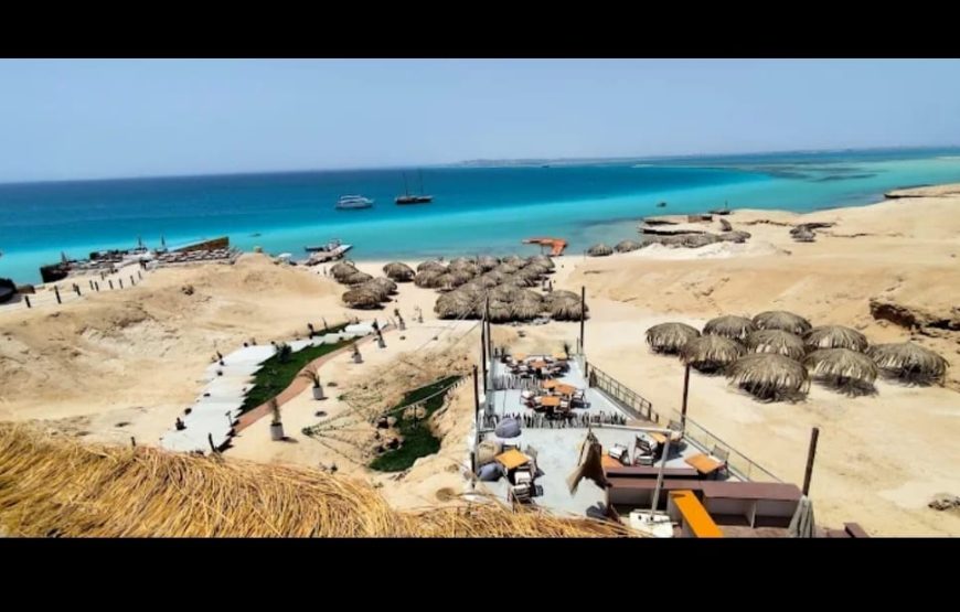 Ozirea Island Hurghada Morning Snorkeling + Breakfast